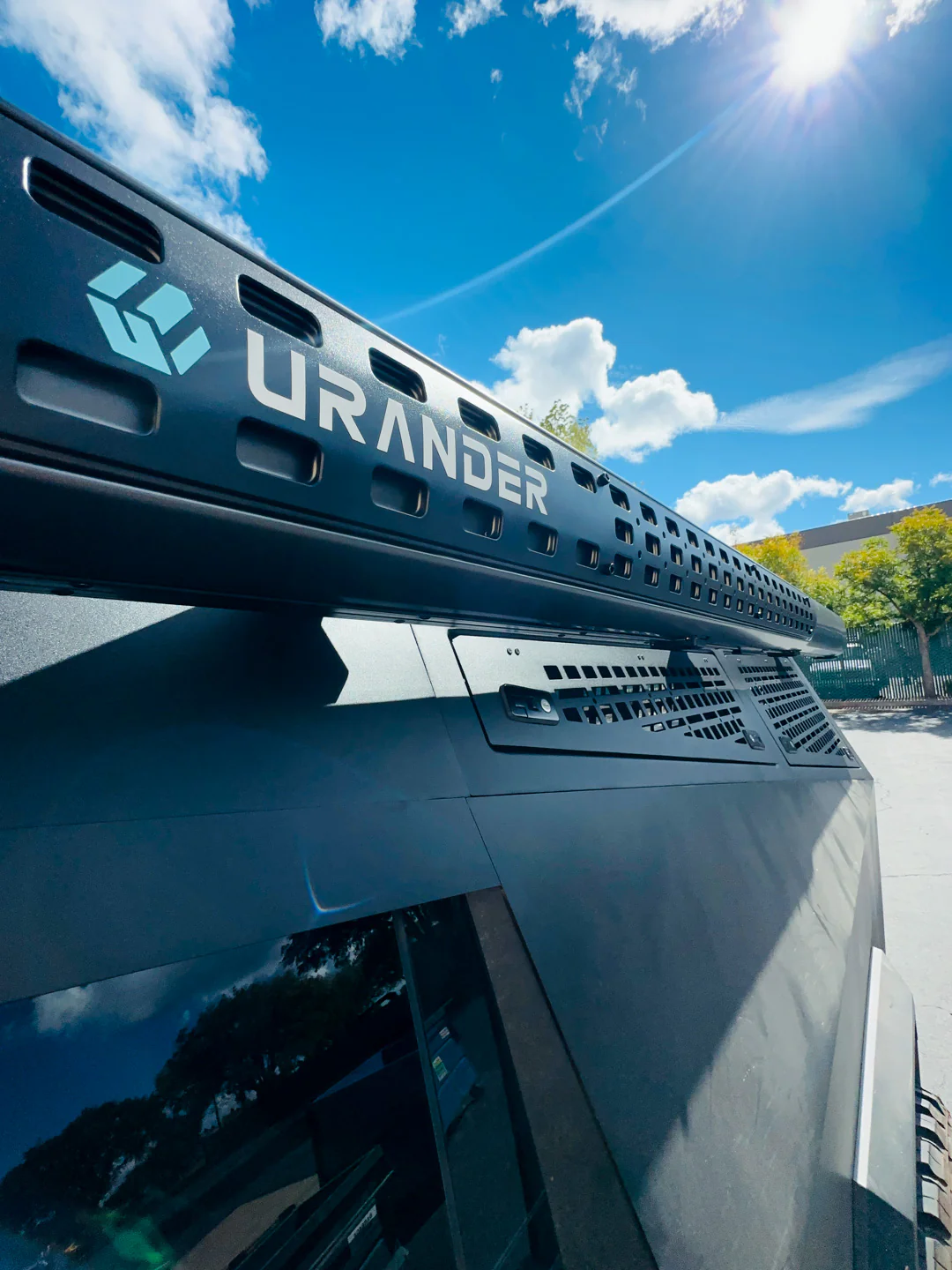 Tesla Cybertruck 270-Degree Free Standing Awning for Camping - Image 6