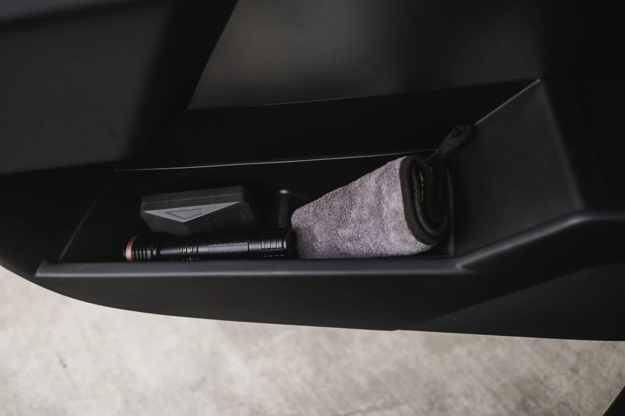 Tesla Cybertruck Door Pocket Storage Organizer - Image 8