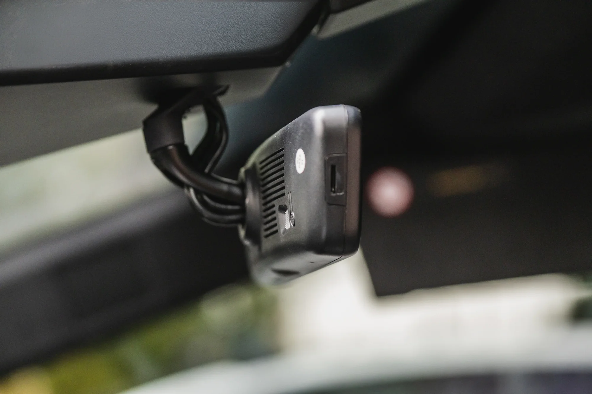 Tesla Cybertruck Digital Rear View Mirror (Dual Channel Live Feed) - Image 3
