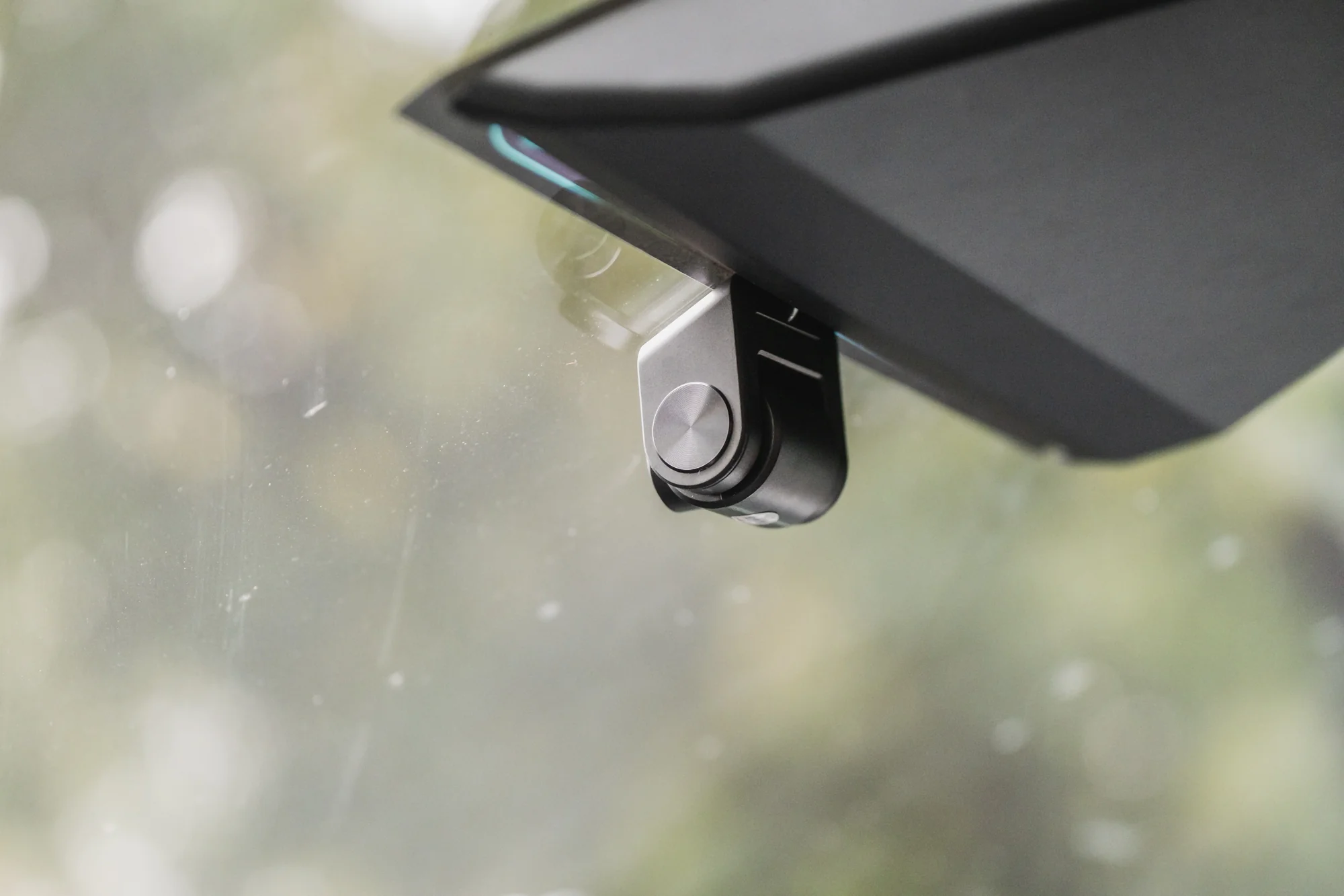 Tesla Cybertruck Digital Rear View Mirror (Dual Channel Live Feed) - Image 4