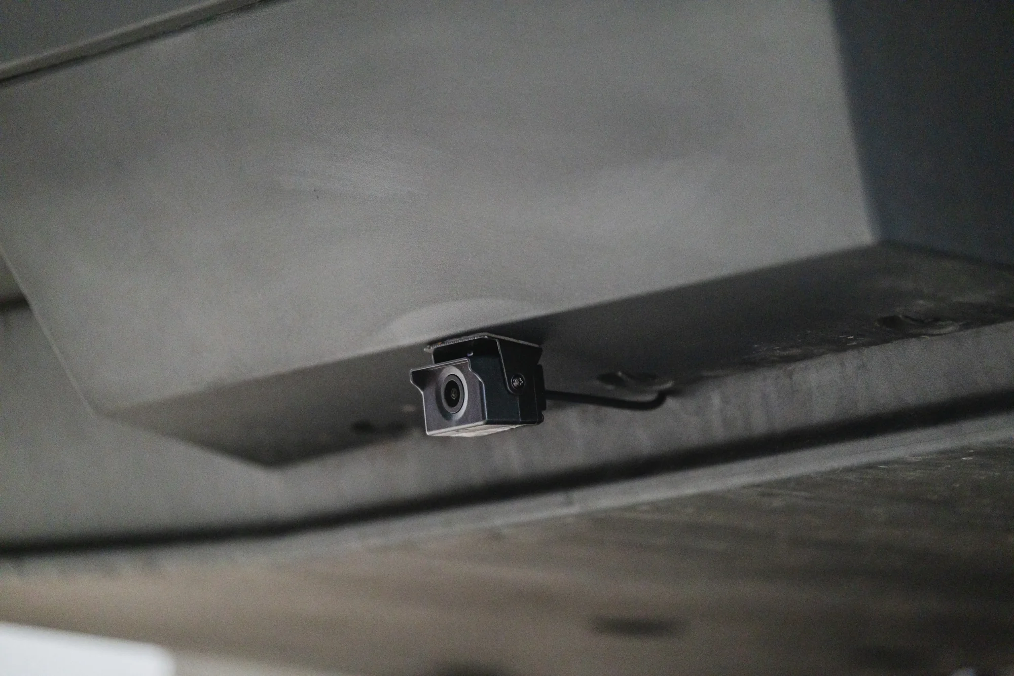 Tesla Cybertruck Digital Rear View Mirror (Dual Channel Live Feed) - Image 5