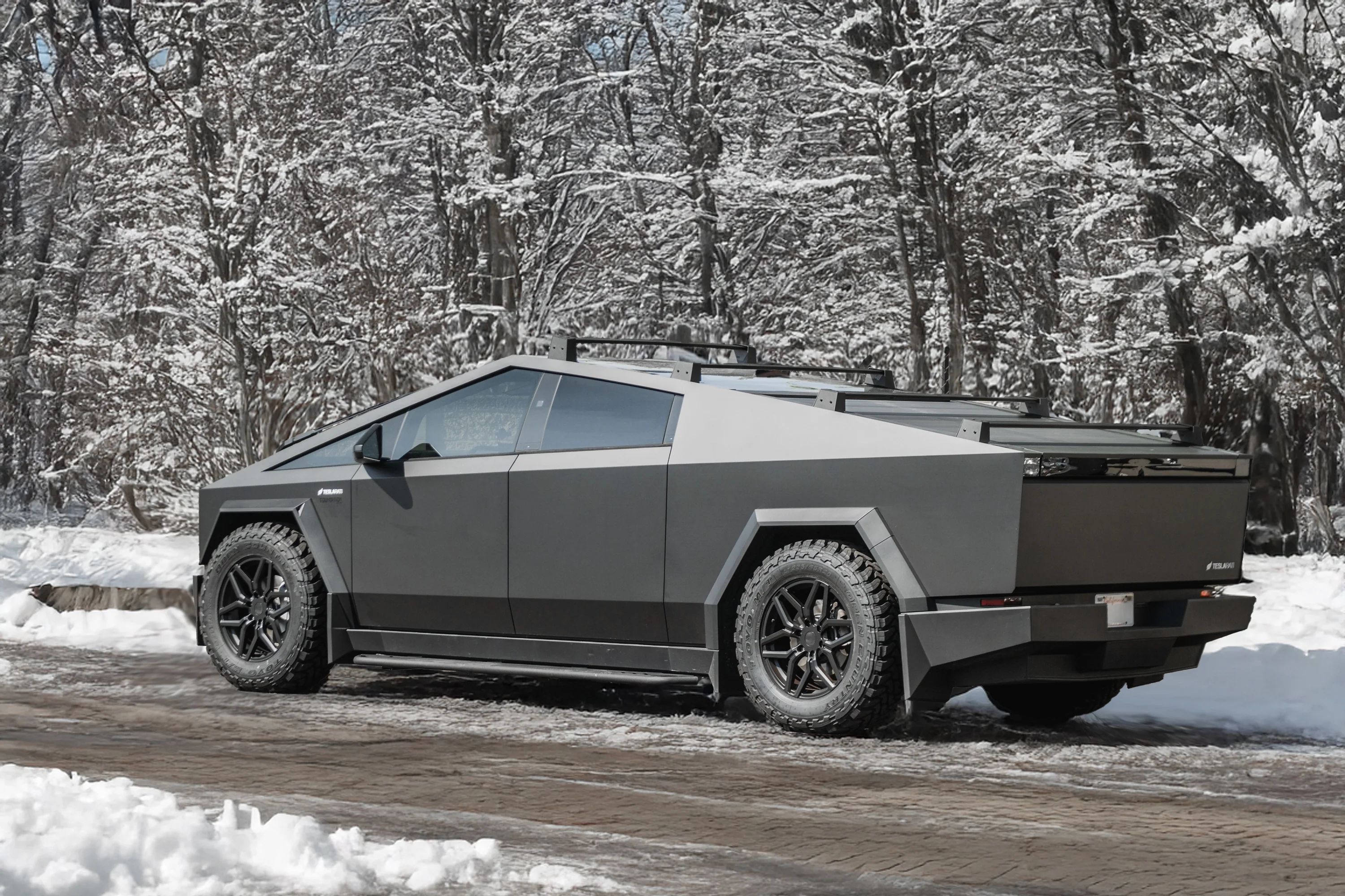 Tesla Cybertruck Running Boards Side Steps - Image 6