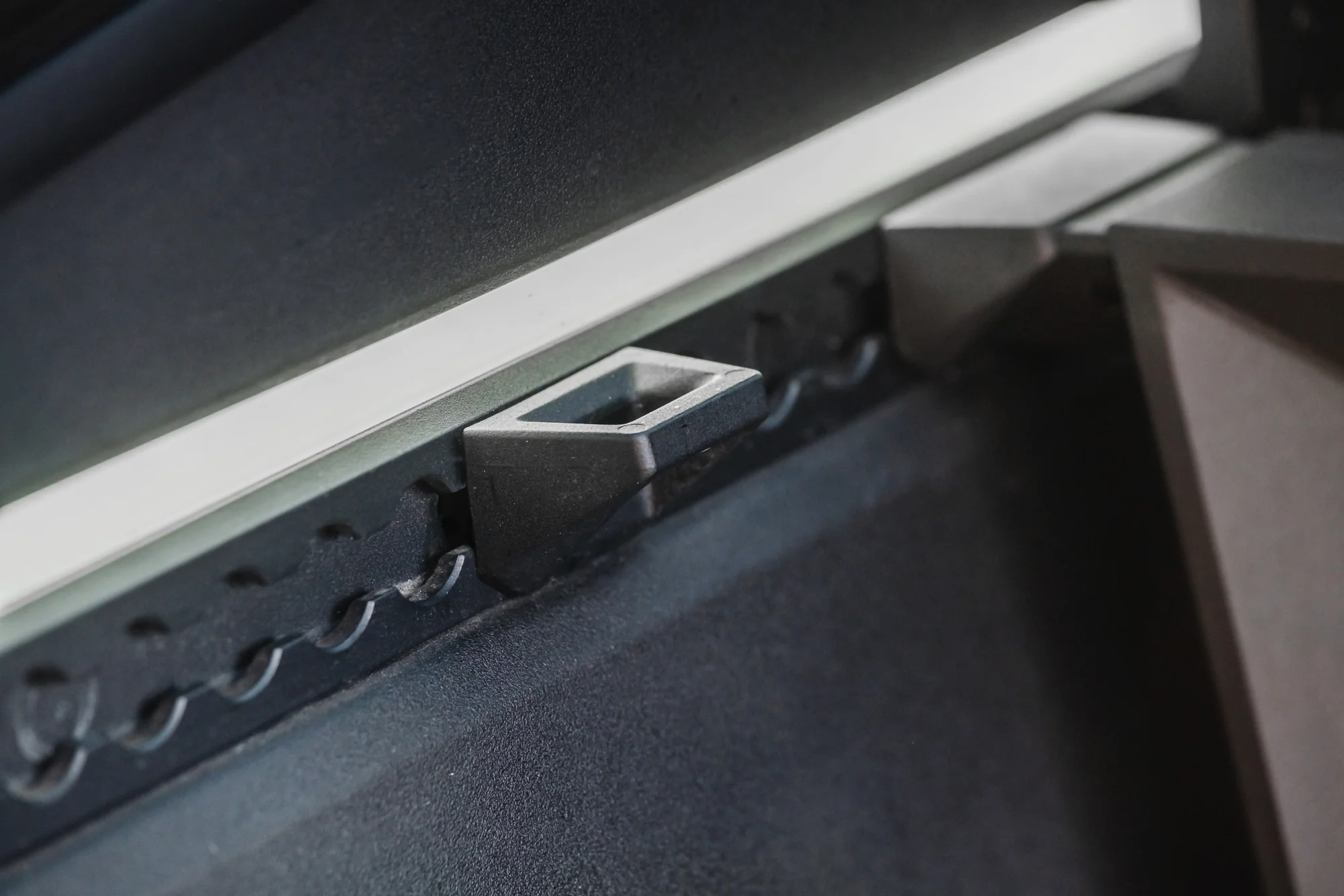 Tesla Cybertruck L-Track Hooks (OEM Style) - Image 2