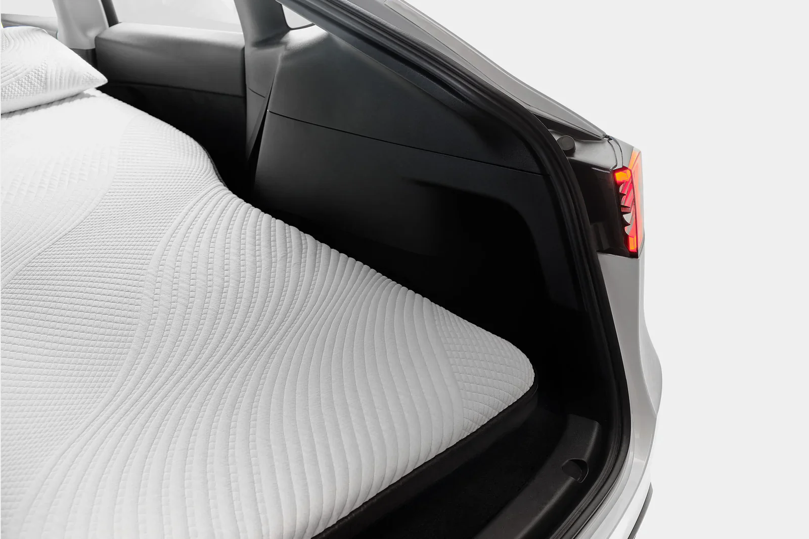 Tesla Model 3 Luxury Sleeping Mattress, Camp Bed - Image 3