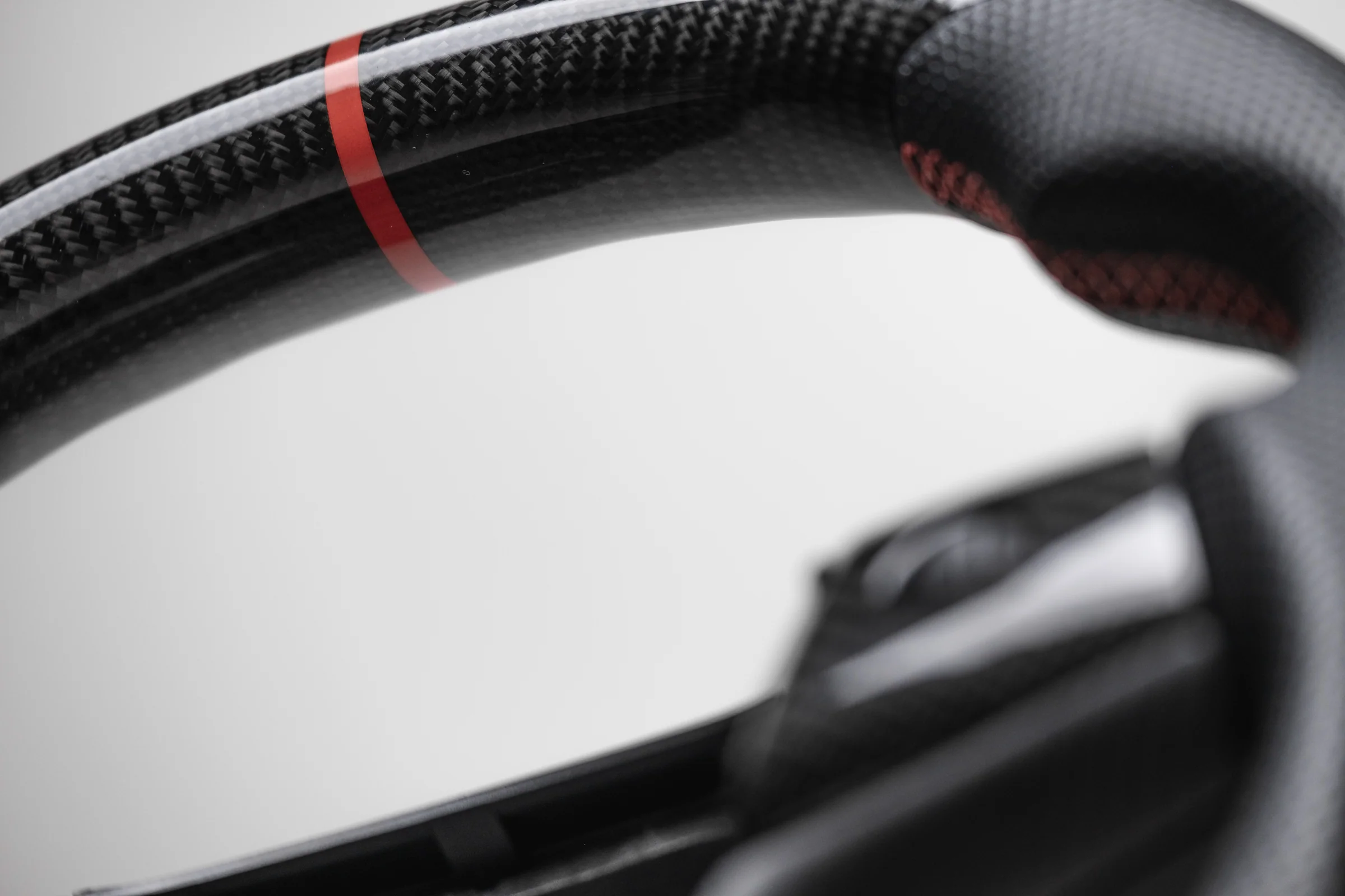 Tesla Model 3 & Y Genuine Carbon Fiber Steering Wheel - Image 6