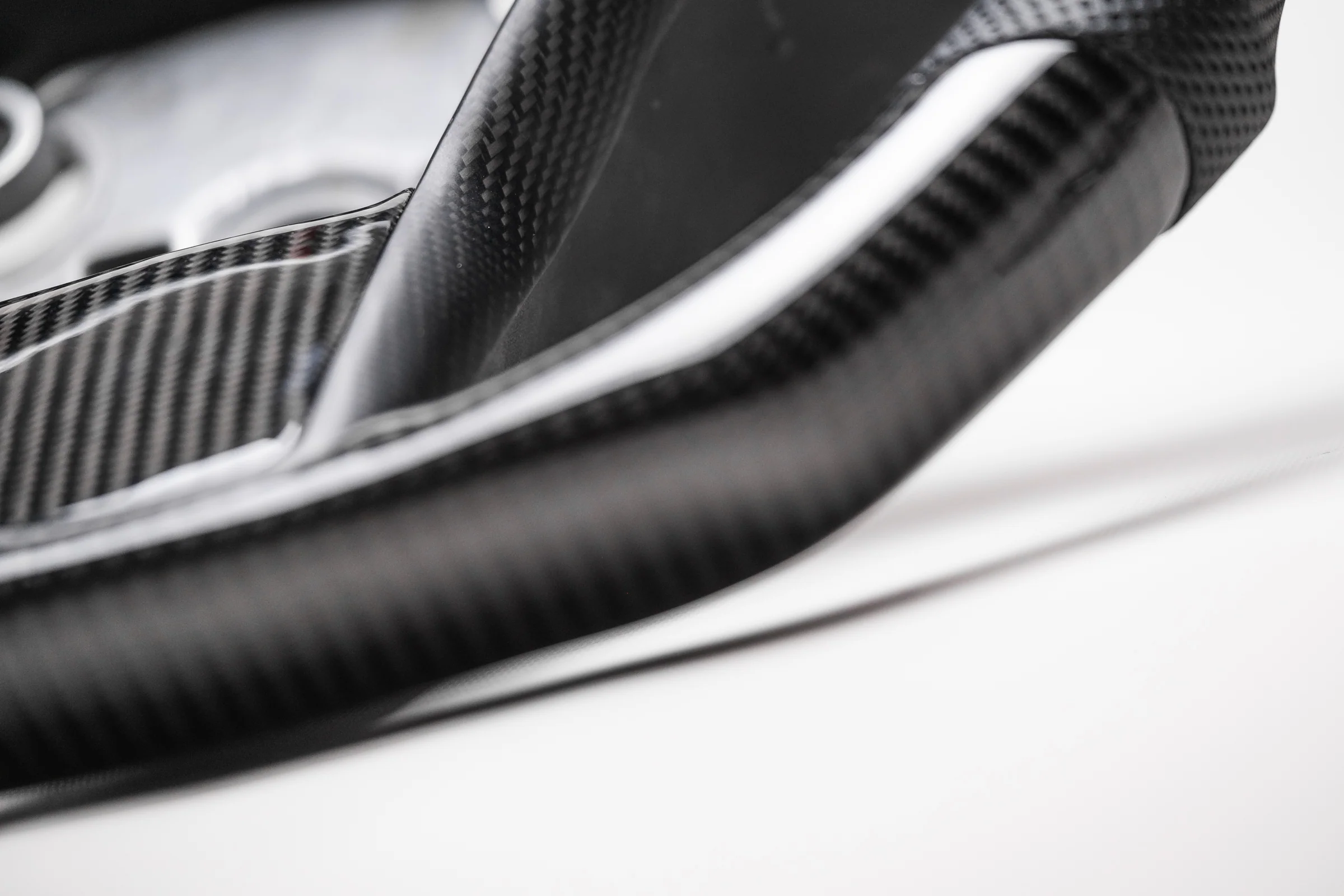 Tesla Model 3 & Y Genuine Carbon Fiber Steering Wheel - Image 7