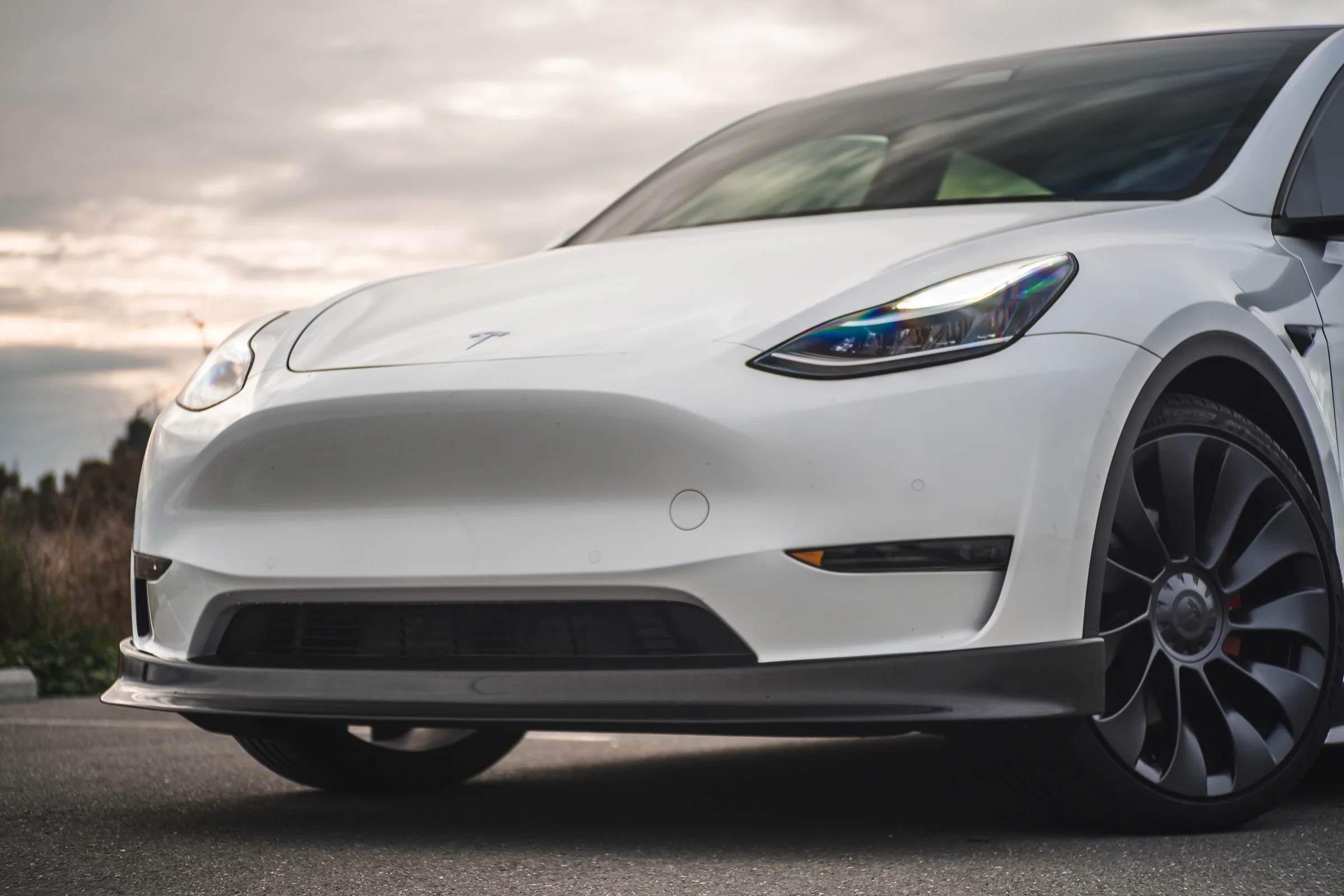 Tesla Model Y Carbon Fiber Complete Body Kit - Image 34