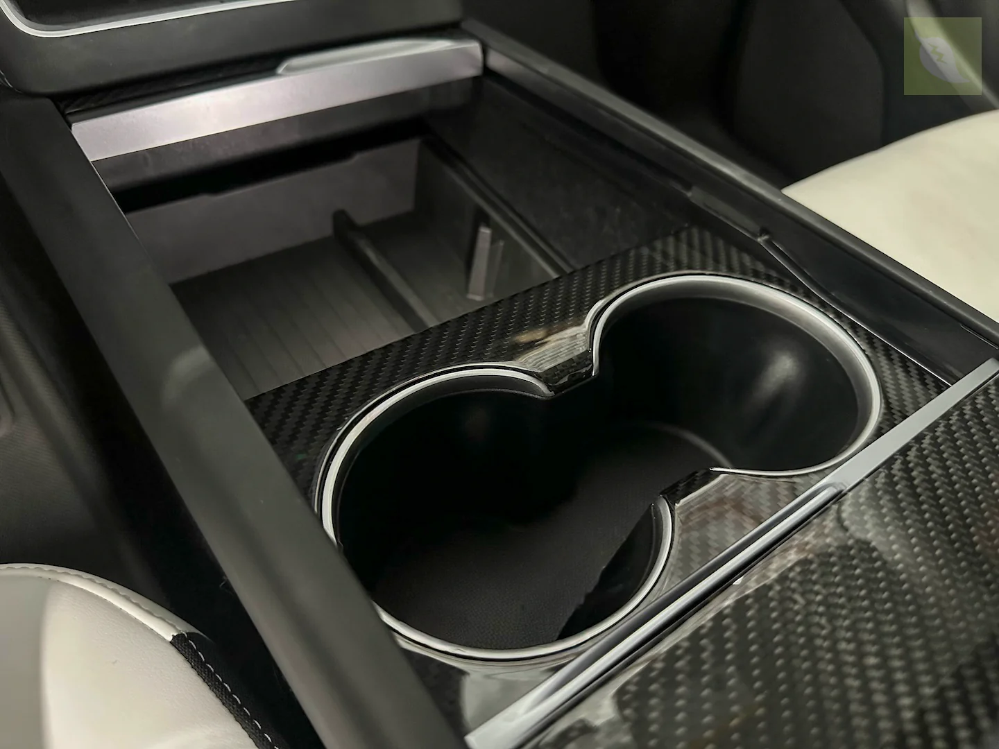 Tesla Model Y Carbon Fiber Front Cup Frame - Image 2