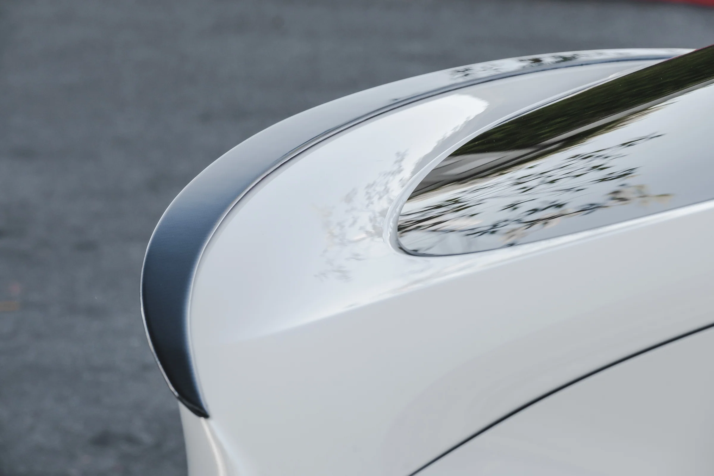 Tesla Model Y Genuine Carbon Fiber Performance Rear Spoiler - Image 7