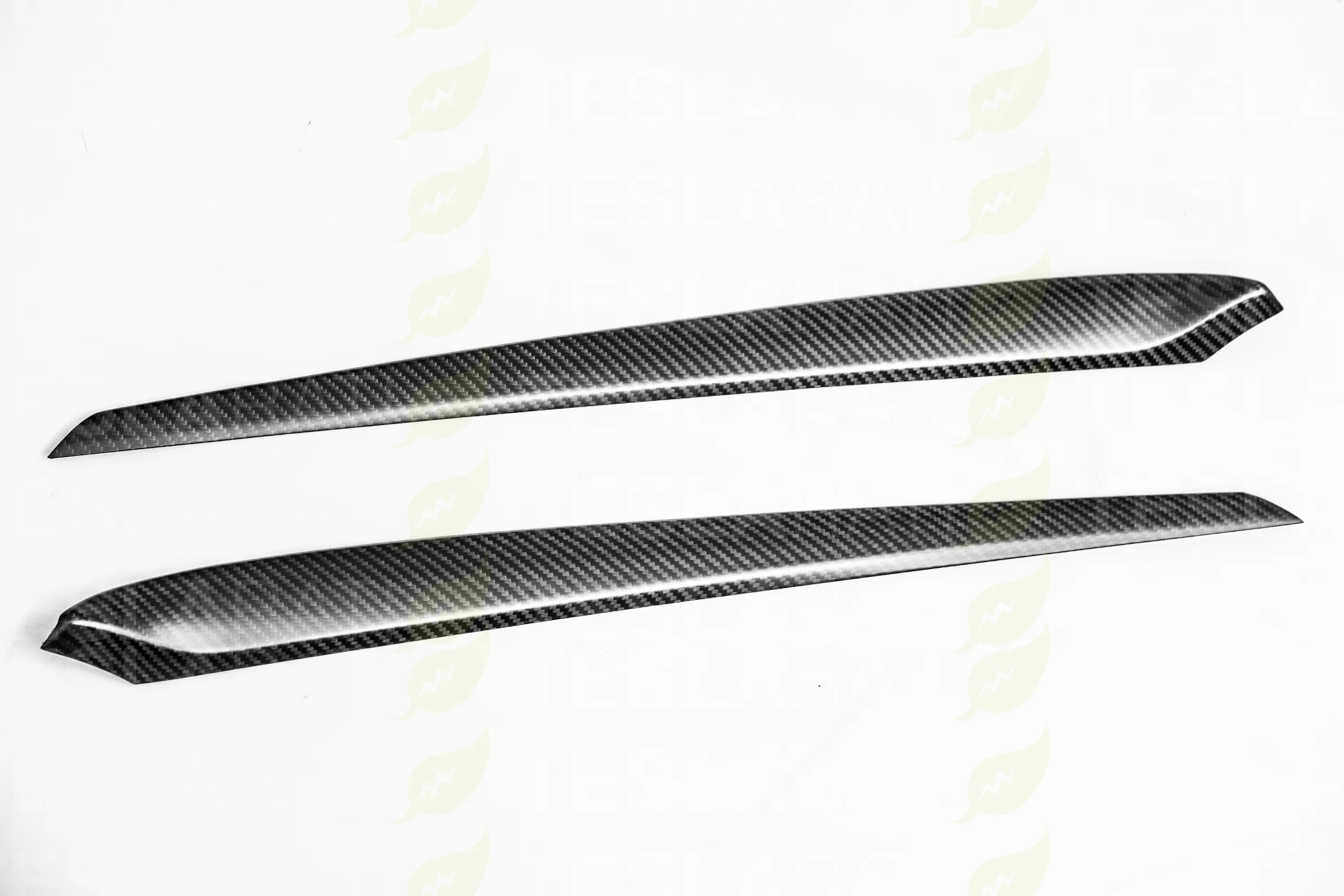 Tesla Model 3 Genuine Carbon Fiber Door Panel Trim - Image 4